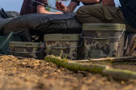 Picture for category Bait Buckets & Boxes Sale